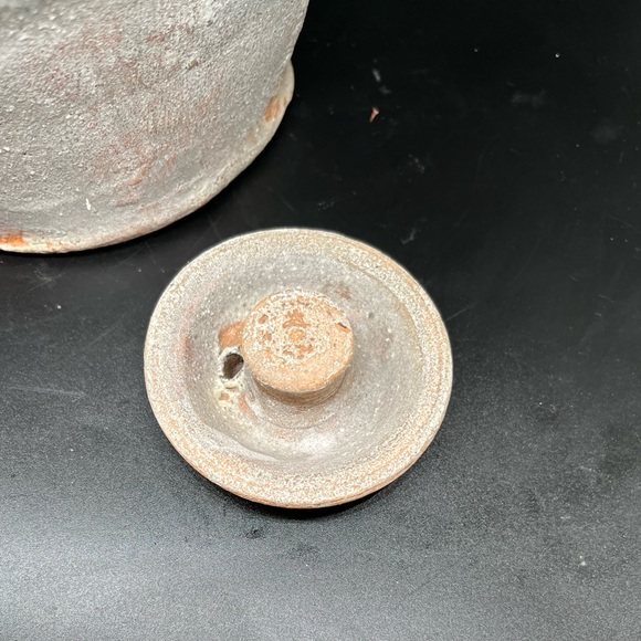 Terracotta fire wood cured teapot liquid holding vessel made better 1970/1982 - Picture 8 of 15